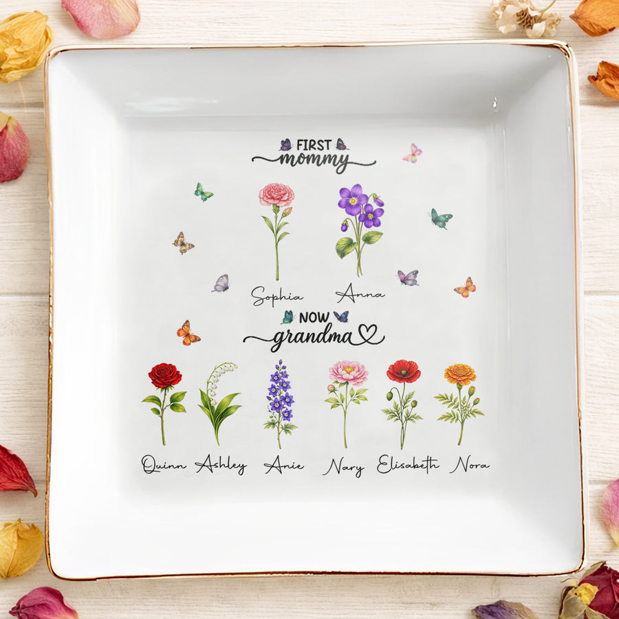To My Grandma – First Mom, Now Grandma - Personalized Square Ceramic Dish - SCD_GM1 - SCD GM1 MK1